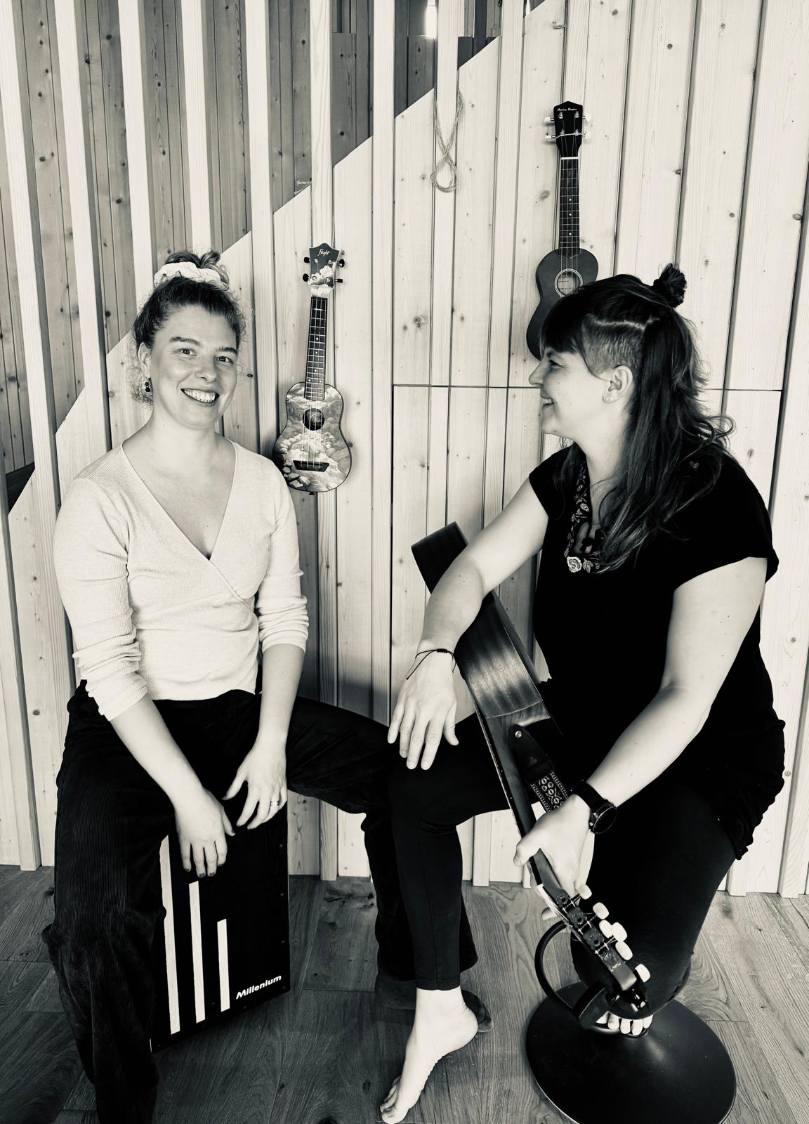 Live Musik mit Sophia und Lu